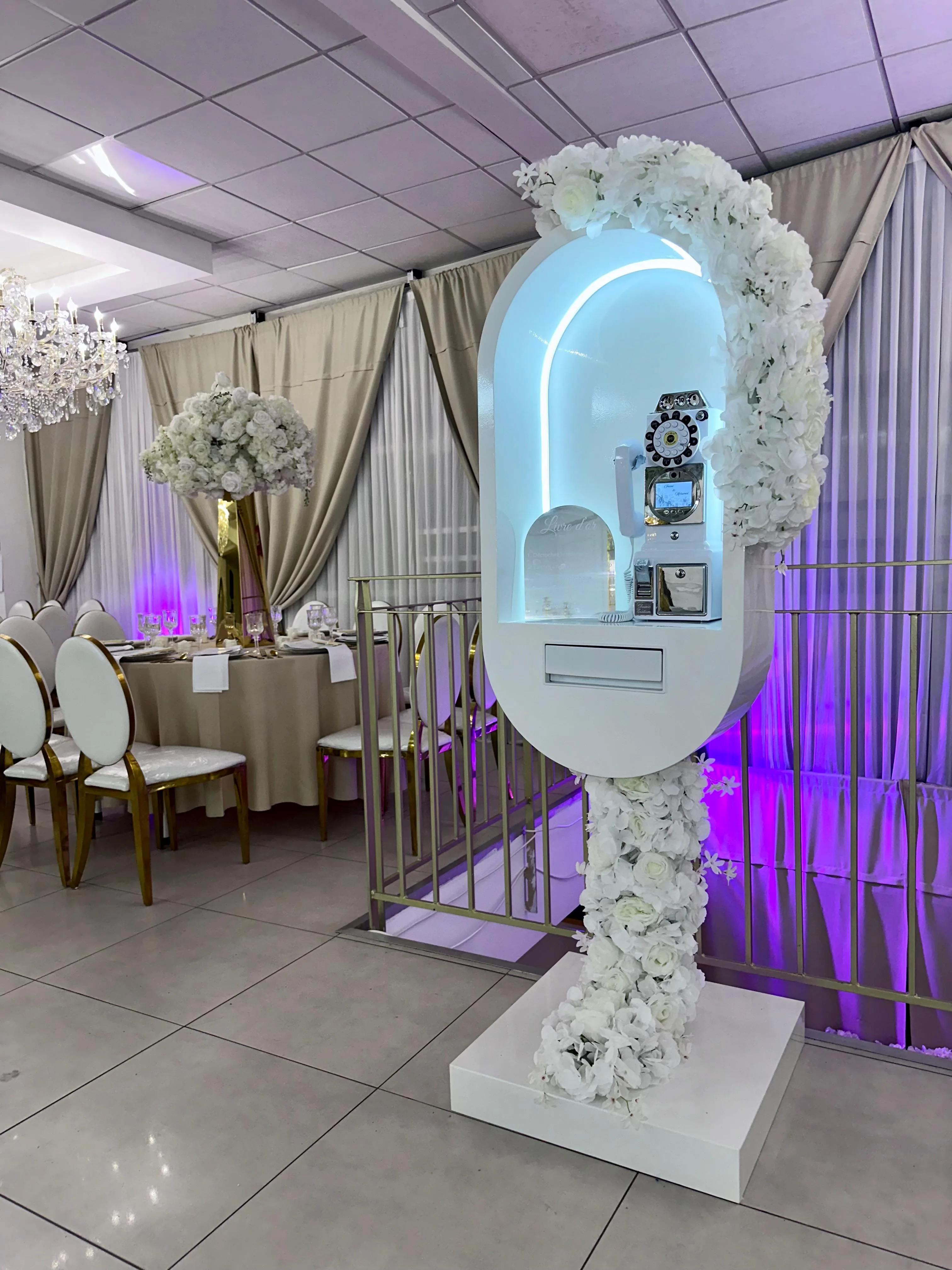 Borne photobooth fleurie